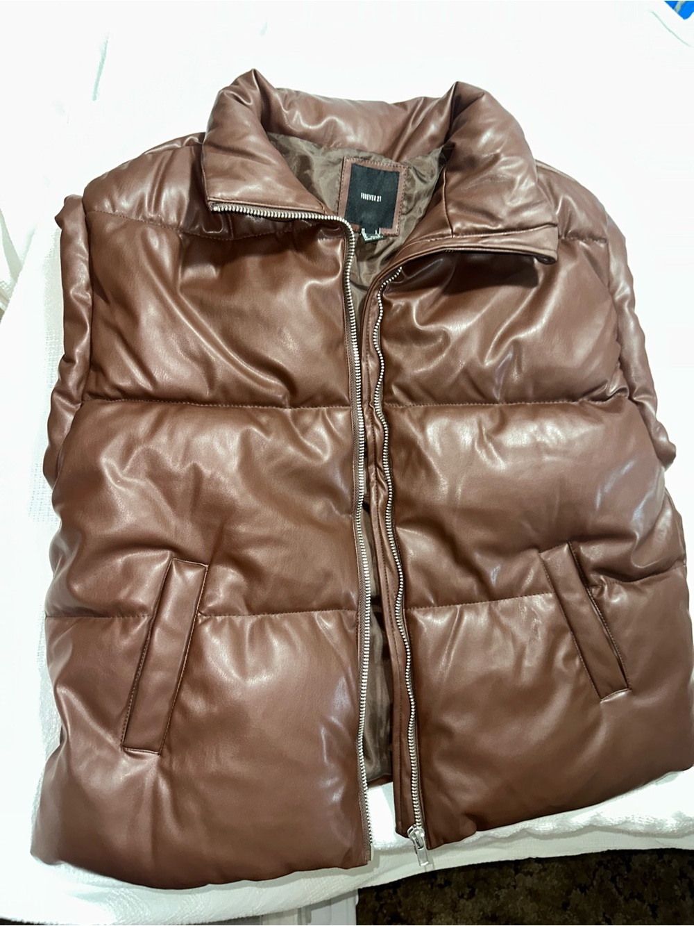 Forever 21 Brown Faux Leather Puffer Vest Women’s Large L Zip Up Fall Y2K - Picture 3 of 9